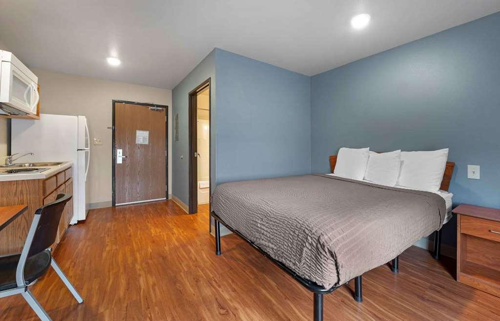 Extended Stay America Select Suites - Cincinnati - Florence - Airport Room photo