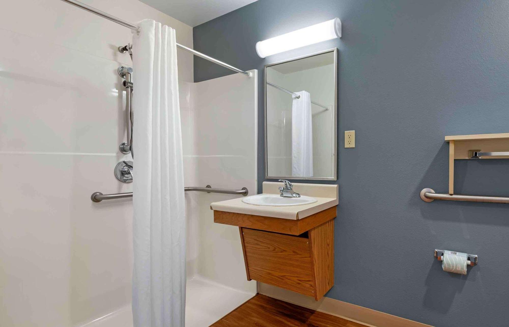 Extended Stay America Select Suites - Cincinnati - Florence - Airport Exterior photo