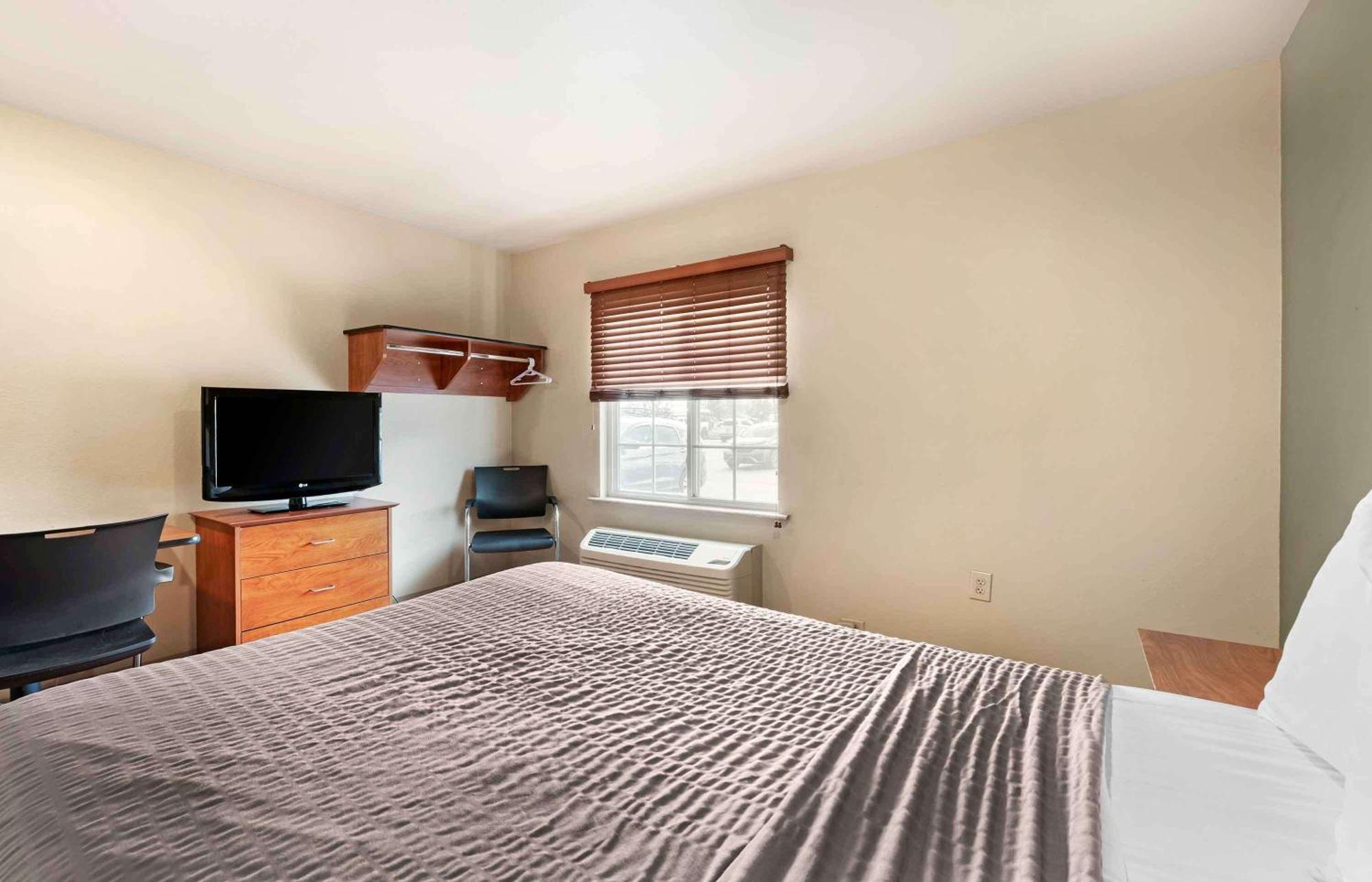 Extended Stay America Select Suites - Cincinnati - Florence - Airport Exterior photo